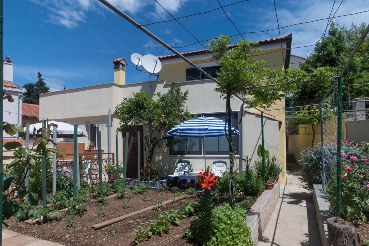 מאלי לוסיניי Apartment Zelina מראה חיצוני תמונה