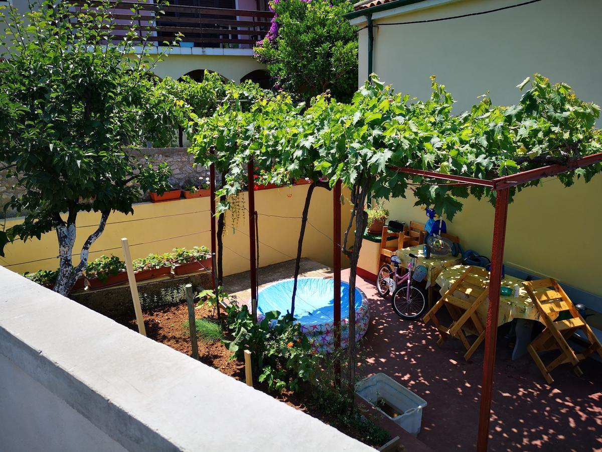 מאלי לוסיניי Apartment Zelina מראה חיצוני תמונה